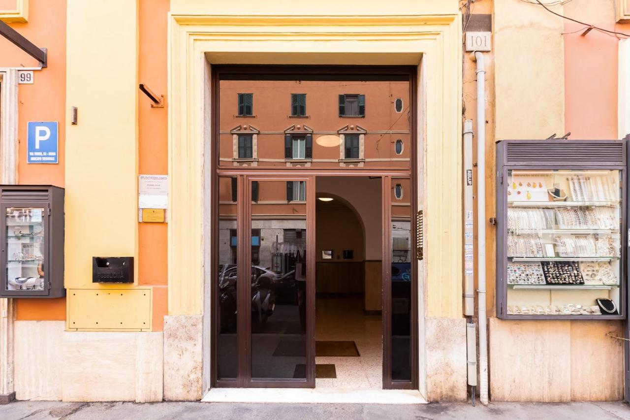 La Casa Di Andrea Ai Musei Vaticani 2 Рим Екстер'єр фото